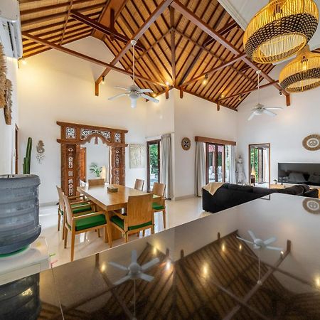 Villa Nemia Seminyak Luaran gambar